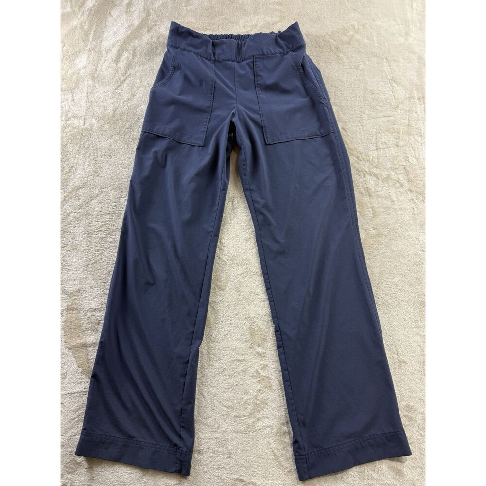 Athleta Women's Navy Straight Leg Athletic Pants Size 0 Pockets
